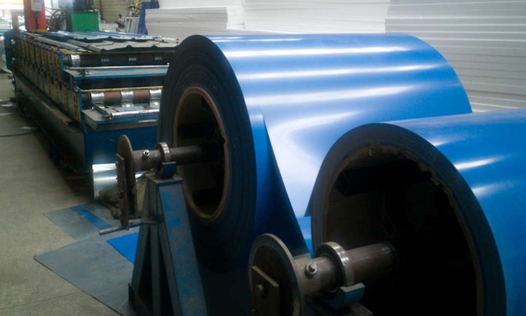 圍擋材料生產(chǎn)現(xiàn)場(chǎng)